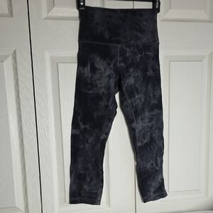 lululemon athletica  Charcoal Tie-Dye Crop Leggings Size 4